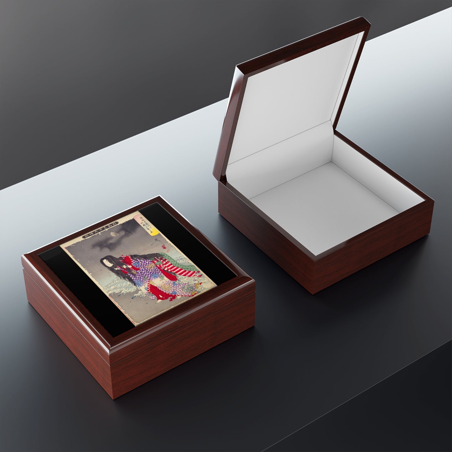 Kiyohime Changing Into a Serpent Jewelry Box