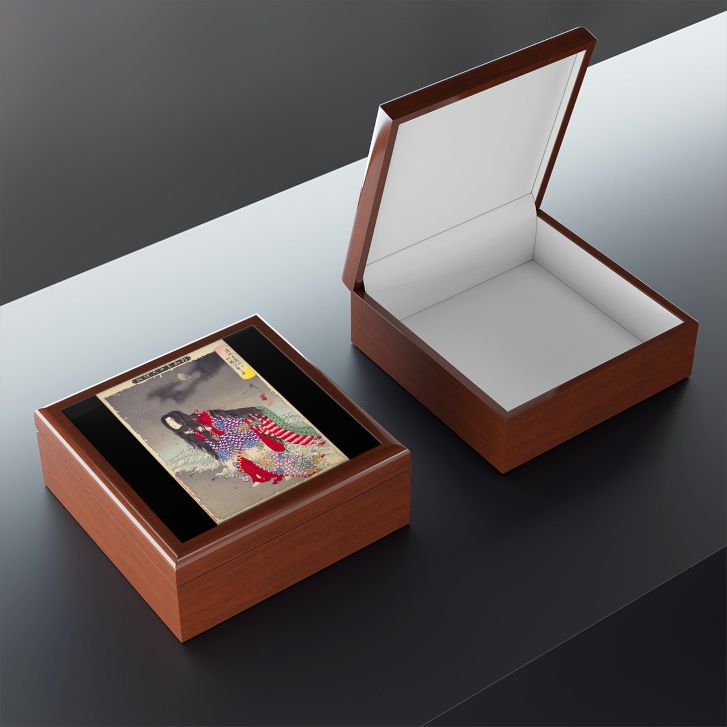 Kiyohime Changing Into a Serpent Jewelry Box